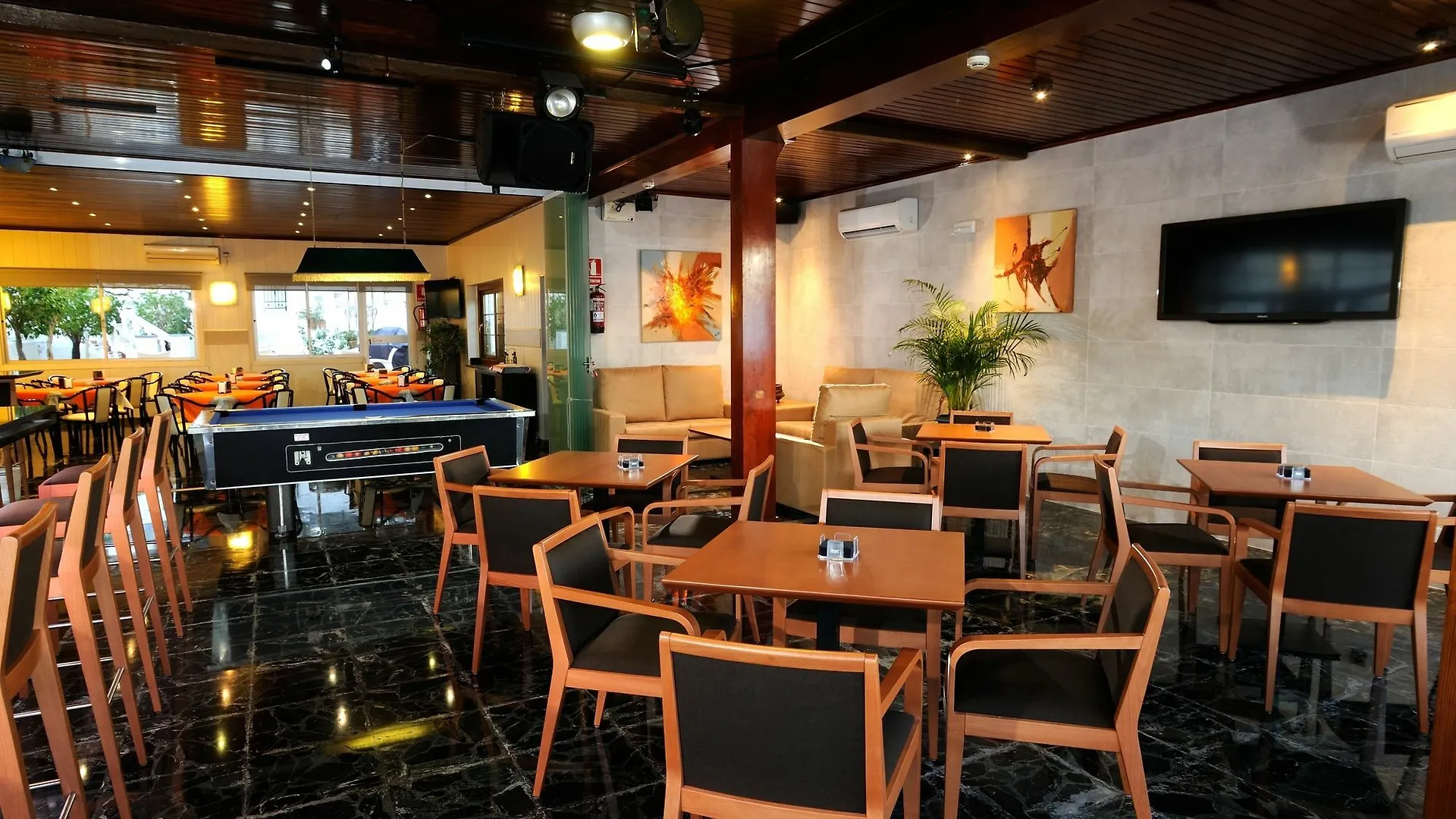 Hotel Complejo Los Rosales Torremolinos Spanje