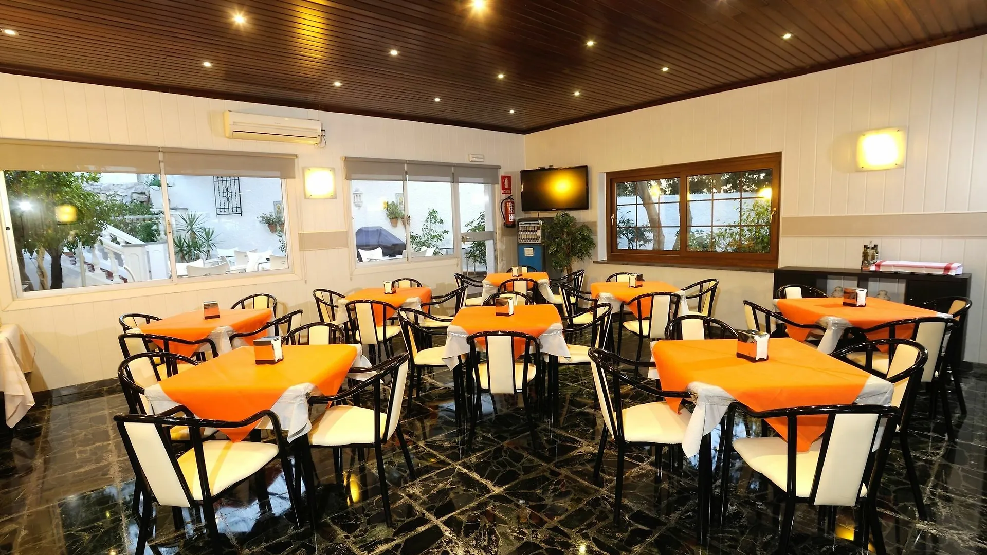 Hotel Complejo Los Rosales Torremolinos
